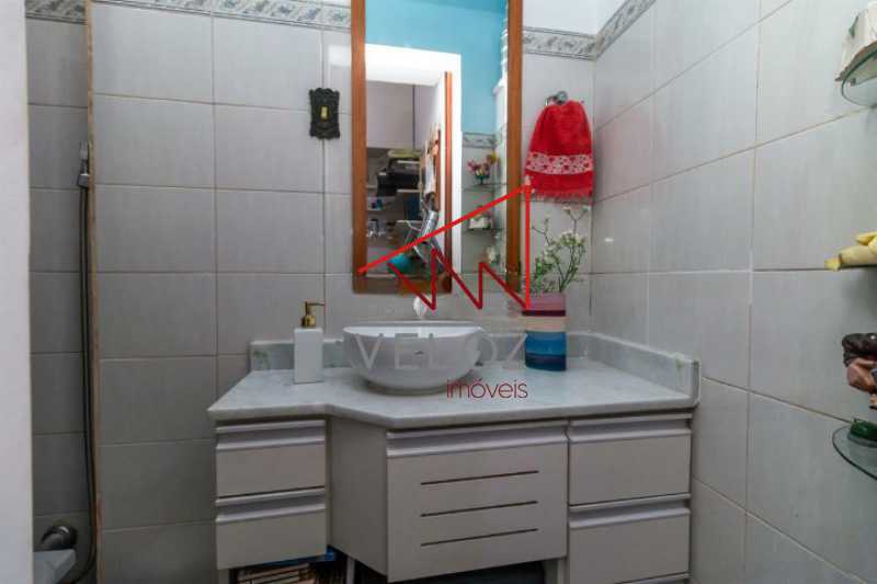 Apartamento à venda com 2 quartos, 60m² - Foto 9