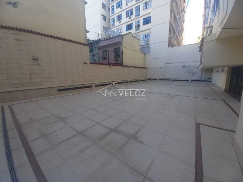 Apartamento à venda com 2 quartos, 76m² - Foto 18