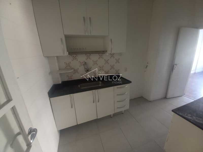 Apartamento à venda com 2 quartos, 76m² - Foto 13