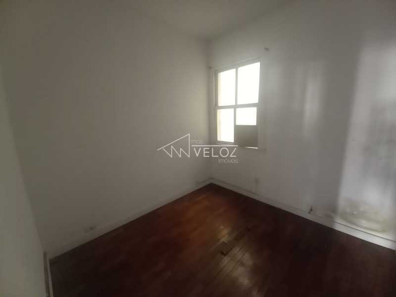 Apartamento à venda com 2 quartos, 76m² - Foto 9