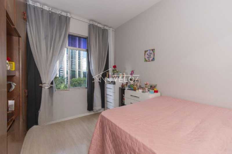 Apartamento à venda com 2 quartos, 66m² - Foto 9