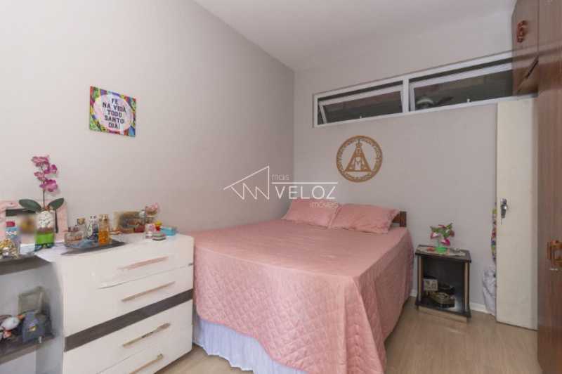 Apartamento à venda com 2 quartos, 66m² - Foto 11