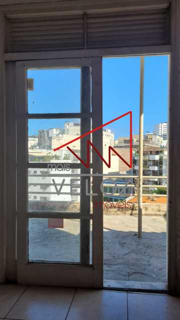 Apartamento à venda com 5 quartos, 222m² - Foto 8