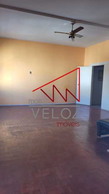 Apartamento à venda com 5 quartos, 222m² - Foto 3