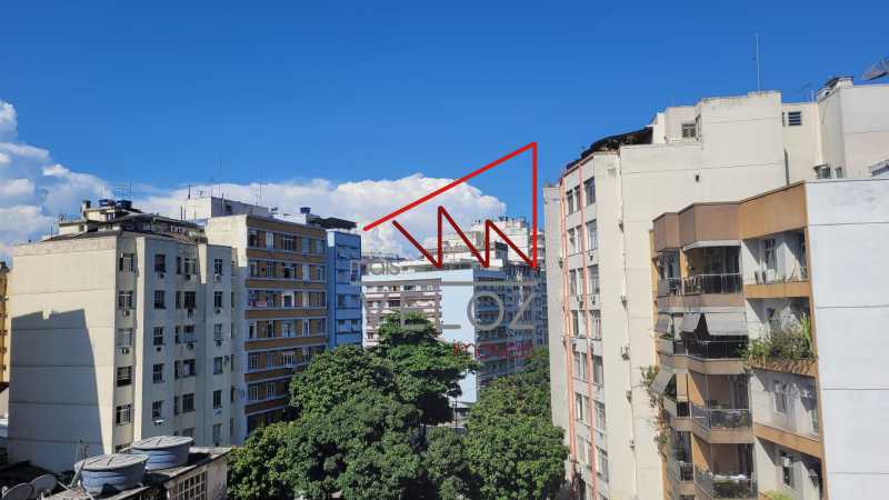 Apartamento à venda com 5 quartos, 222m² - Foto 17