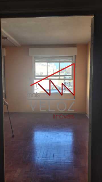 Apartamento à venda com 5 quartos, 222m² - Foto 2