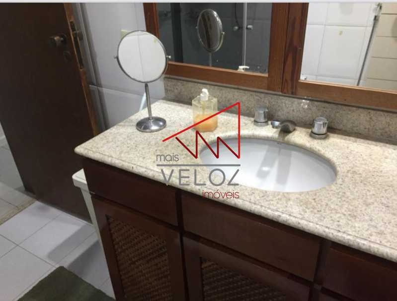 Apartamento à venda com 4 quartos, 204m² - Foto 18