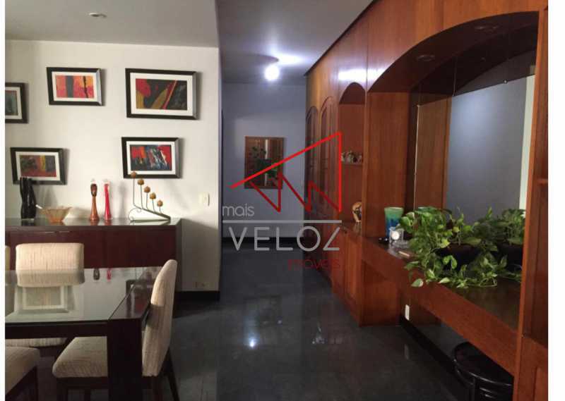 Apartamento à venda com 4 quartos, 204m² - Foto 10