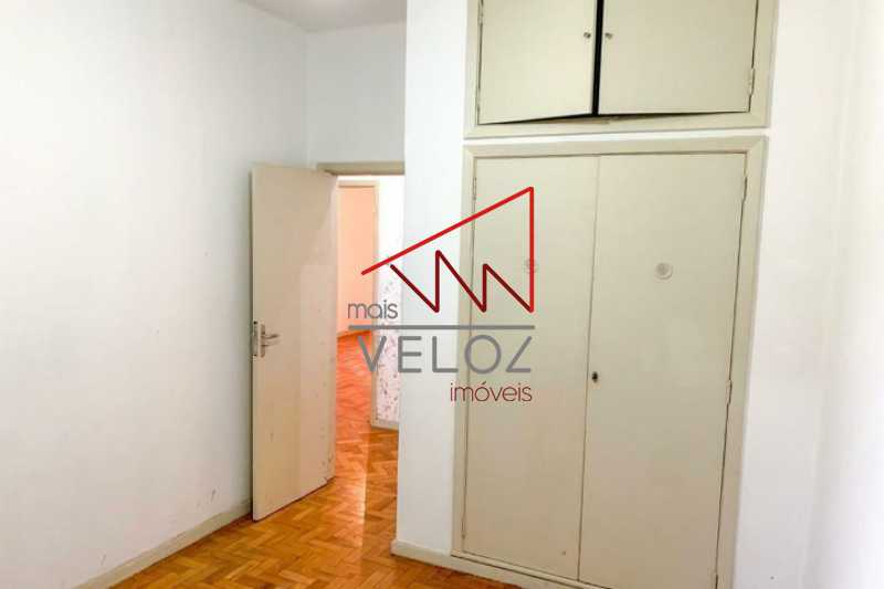 Apartamento à venda com 3 quartos, 135m² - Foto 6