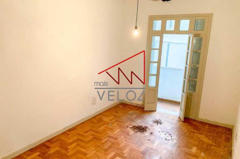 Apartamento à venda com 3 quartos, 135m² - Foto 10