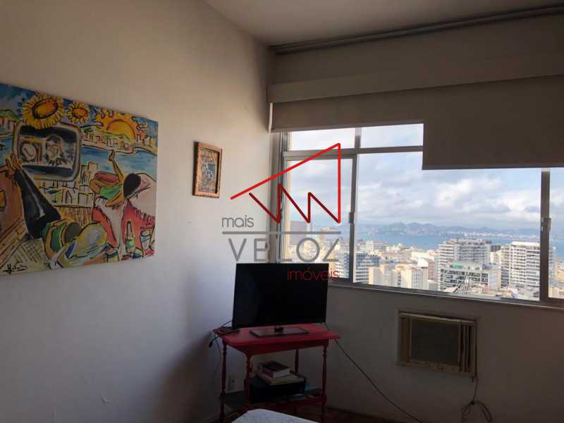 Apartamento à venda com 1 quarto, 53m² - Foto 10