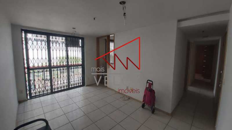 Apartamento à venda com 2 quartos, 65m² - Foto 1