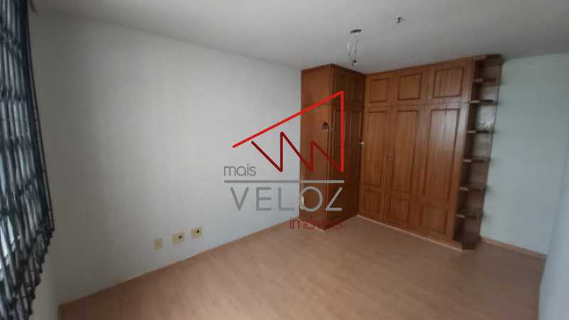 Apartamento à venda com 2 quartos, 65m² - Foto 5