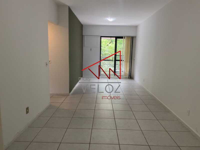 Apartamento à venda com 2 quartos, 86m² - Foto 7