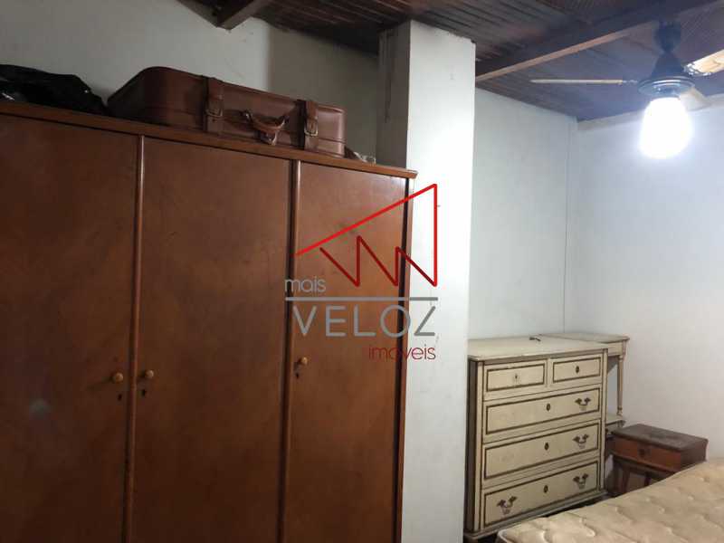 Casa à venda com 5 quartos, 650m² - Foto 21