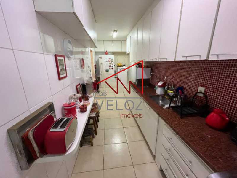 Apartamento à venda com 3 quartos, 94m² - Foto 11