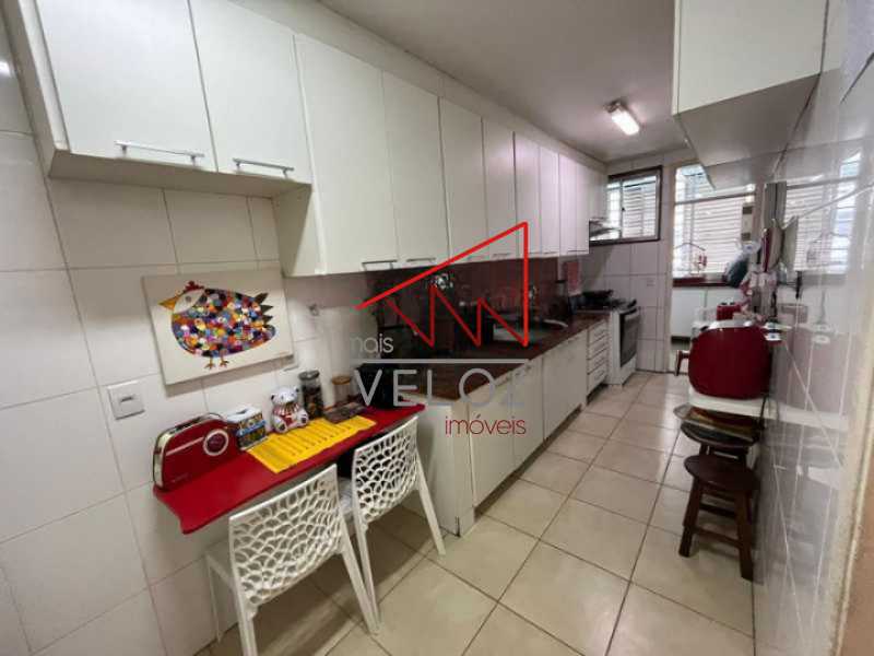 Apartamento à venda com 3 quartos, 94m² - Foto 12