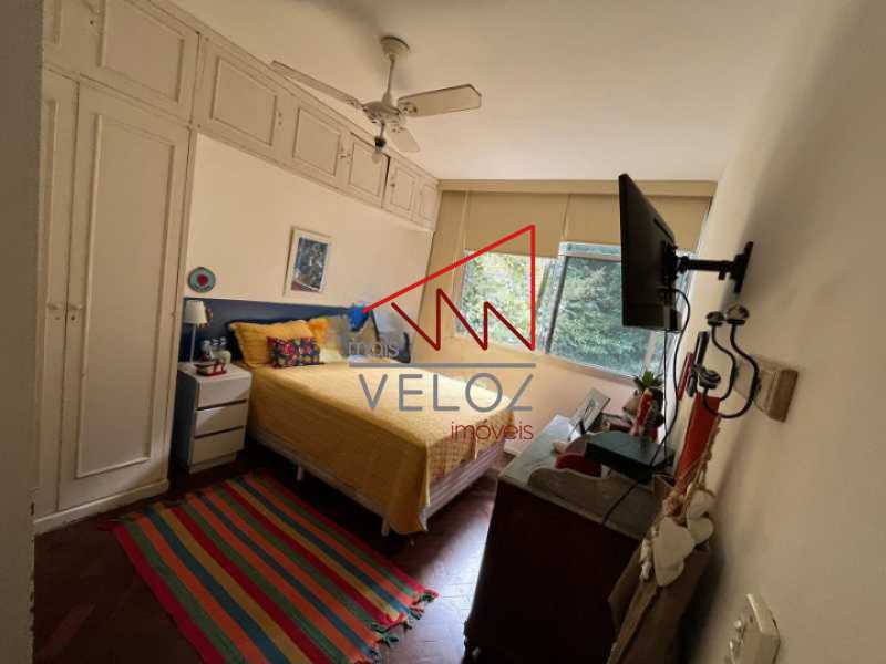 Apartamento à venda com 3 quartos, 94m² - Foto 4