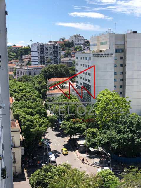 Apartamento à venda com 2 quartos, 77m² - Foto 2