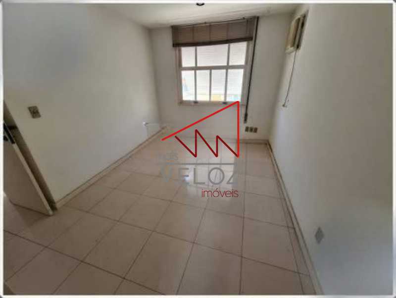 Apartamento à venda com 2 quartos, 70m² - Foto 10