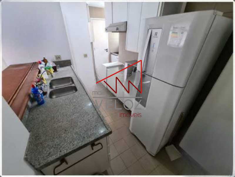 Apartamento à venda com 2 quartos, 70m² - Foto 5