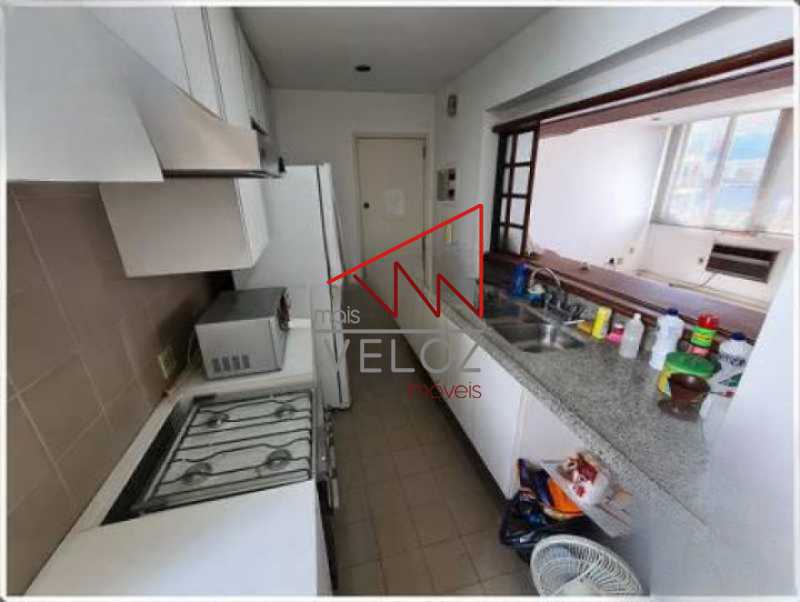 Apartamento à venda com 2 quartos, 70m² - Foto 4