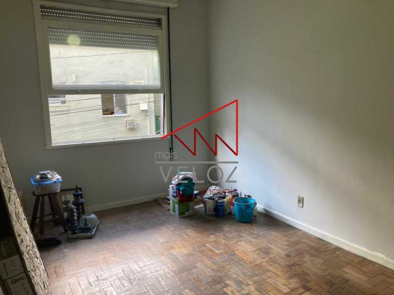 Apartamento à venda com 2 quartos, 70m² - Foto 8