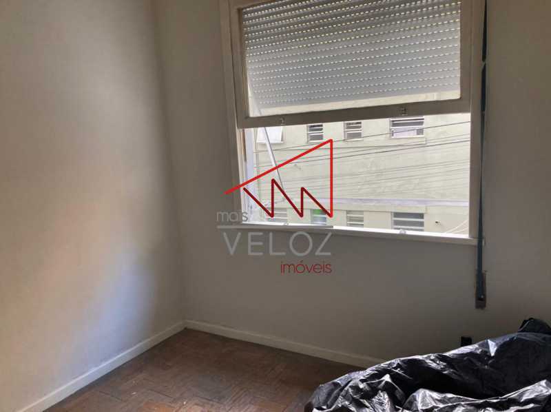 Apartamento à venda com 2 quartos, 70m² - Foto 12