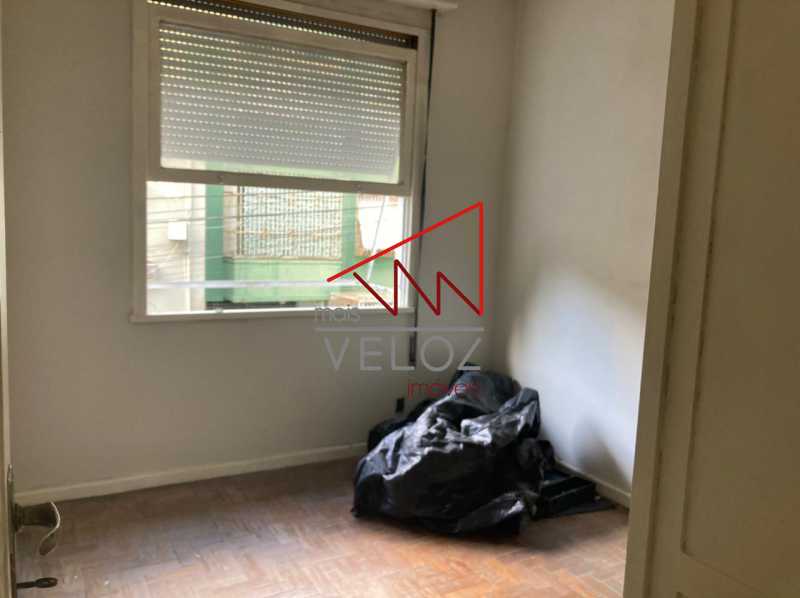 Apartamento à venda com 2 quartos, 70m² - Foto 11