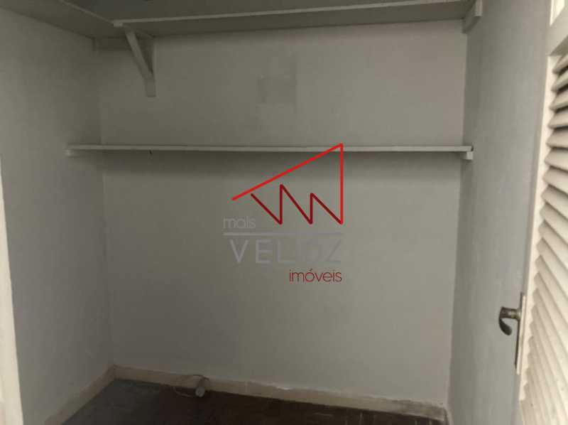 Apartamento à venda com 2 quartos, 70m² - Foto 17