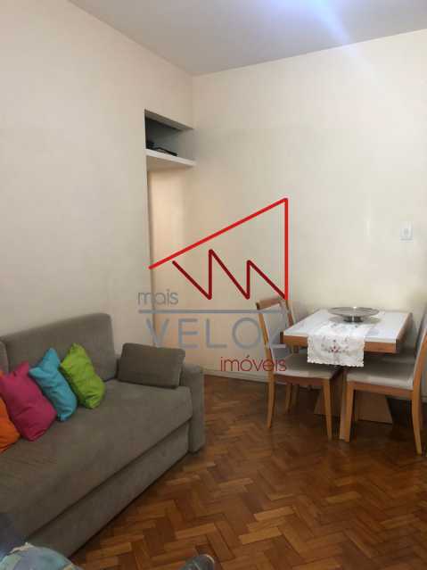 Apartamento à venda com 2 quartos, 68m² - Foto 1