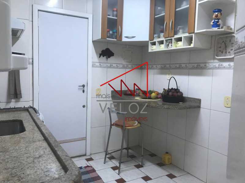 Apartamento à venda com 2 quartos, 62m² - Foto 22