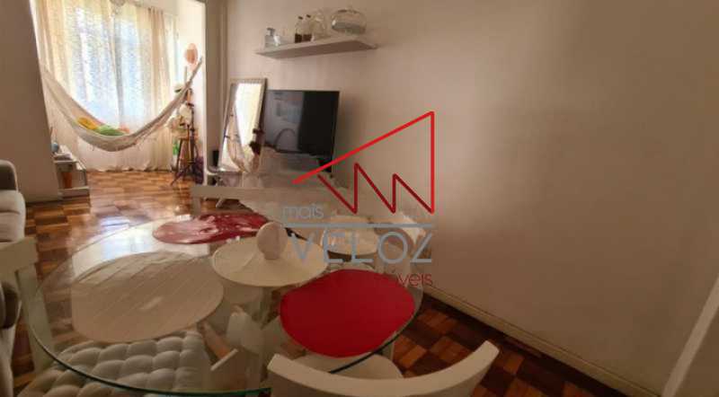 Apartamento à venda com 2 quartos, 65m² - Foto 3