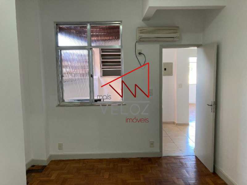 Apartamento à venda com 3 quartos, 117m² - Foto 13