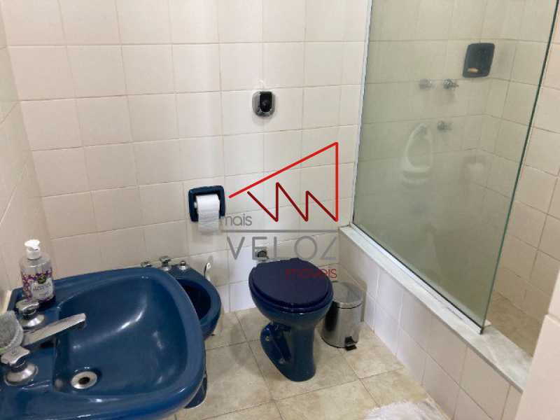 Apartamento à venda com 3 quartos, 117m² - Foto 19