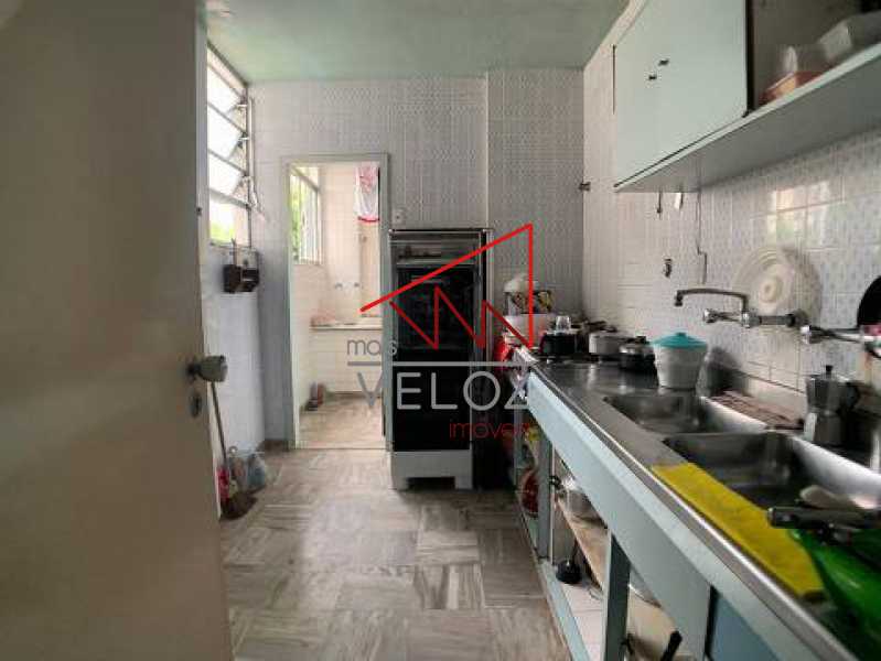 Apartamento à venda com 4 quartos, 167m² - Foto 18