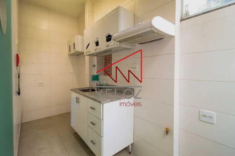 Apartamento à venda com 1 quarto, 45m² - Foto 16