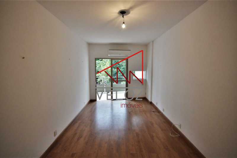 Apartamento à venda com 2 quartos, 114m² - Foto 13