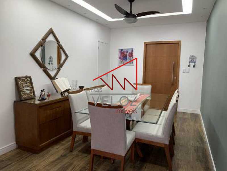 Apartamento à venda com 3 quartos, 125m² - Foto 3