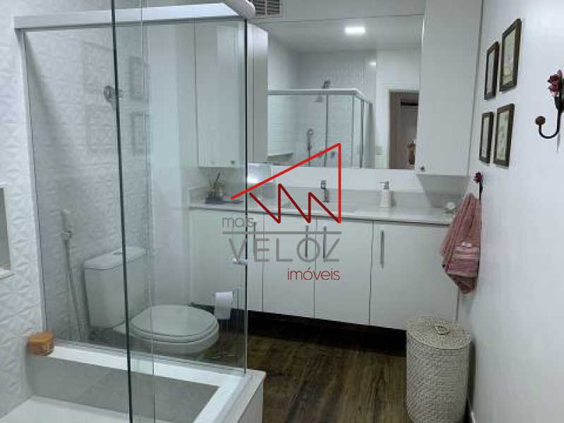 Apartamento à venda com 3 quartos, 125m² - Foto 17