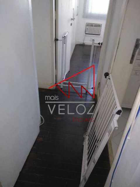 Apartamento à venda com 3 quartos, 100m² - Foto 12