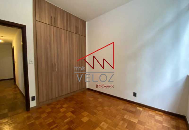 Apartamento à venda com 3 quartos, 115m² - Foto 7