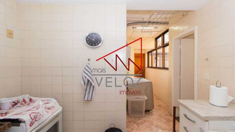 Apartamento à venda com 3 quartos, 120m² - Foto 11