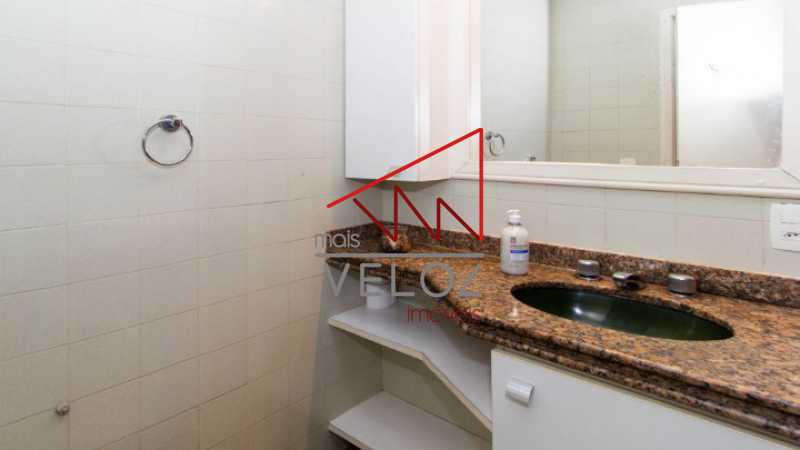 Apartamento à venda com 3 quartos, 120m² - Foto 17