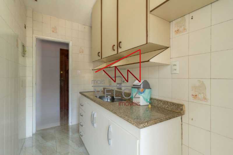 Apartamento à venda com 2 quartos, 47m² - Foto 17