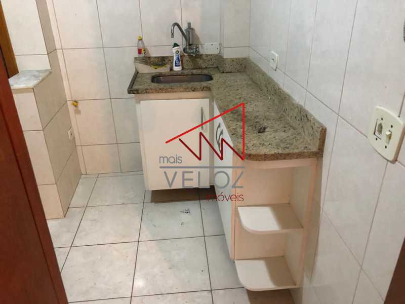 Apartamento à venda com 1 quarto, 46m² - Foto 10