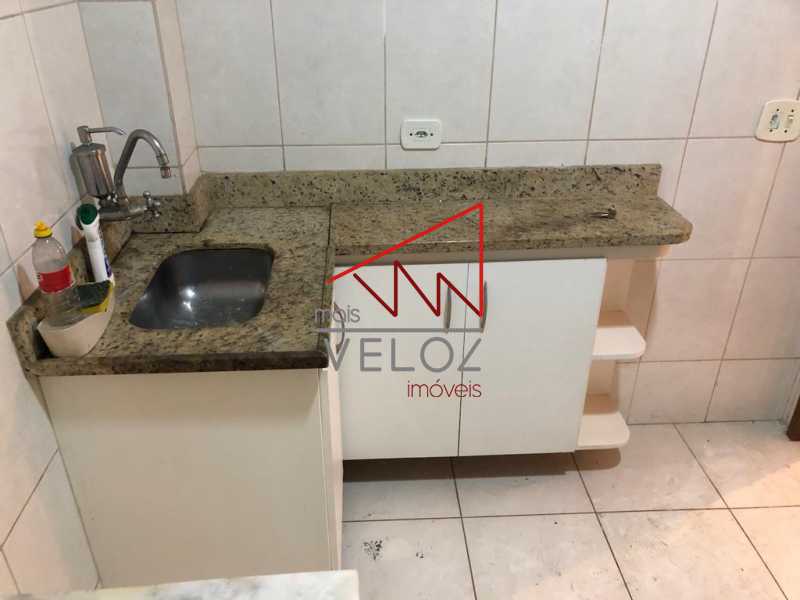 Apartamento à venda com 1 quarto, 46m² - Foto 12