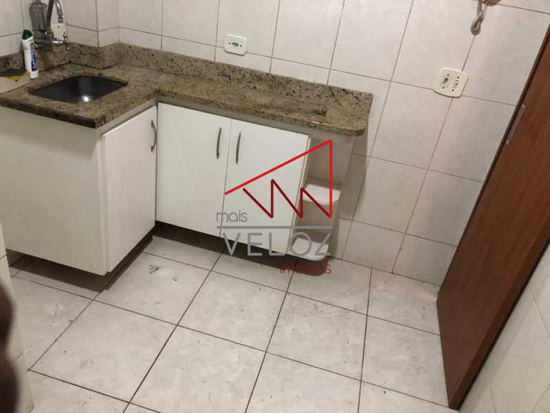 Apartamento à venda com 1 quarto, 46m² - Foto 13