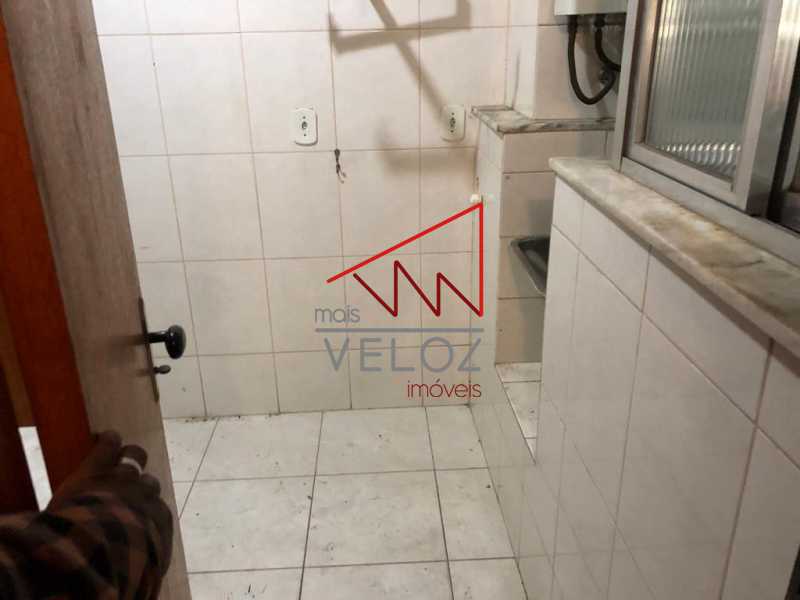 Apartamento à venda com 1 quarto, 46m² - Foto 15