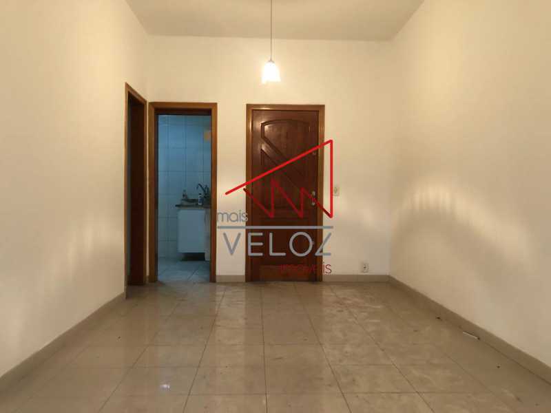 Apartamento à venda com 1 quarto, 46m² - Foto 3